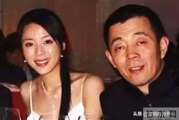 59岁蒋雯丽现状让人心酸:定居英国,又瘦又老,一代女神也落寞了