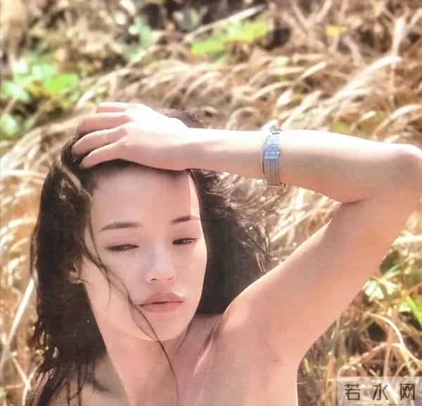 舒淇早期写真，真的太敢拍了