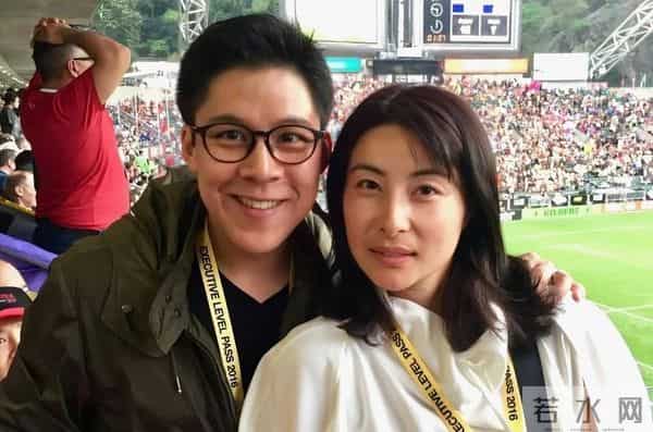 总算等到这天！官媒发文，隆重官宣44岁郭晶晶喜讯，霍震霆说得准