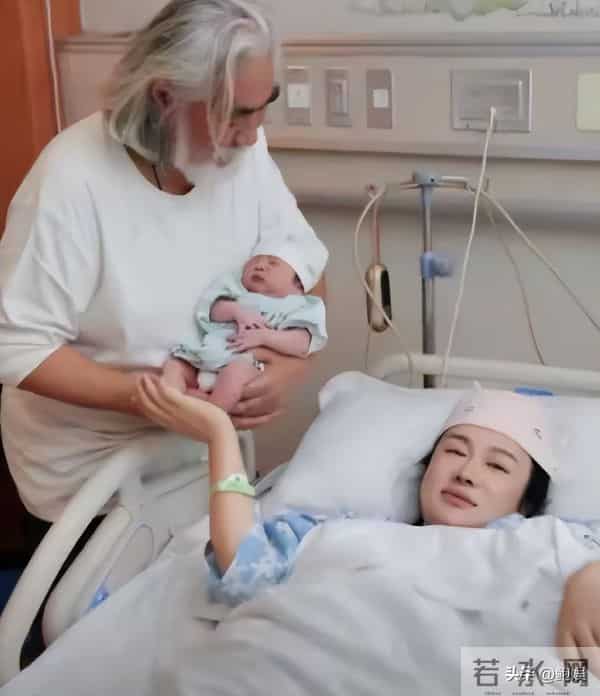 离婚8年后,“老夫少妻”张纪中终受反噬 杜星霖报警撕下最后体面