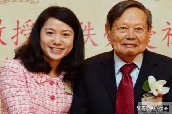 谣言止于智者!翁帆清华任职获官方回应,我们欠她一个道歉