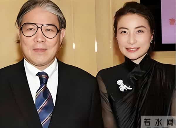 郭晶晶也没想到，79岁公公霍震霆再破天花板，让整个豪门圈沉默了