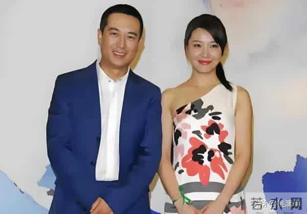 张嘉译娶妻生女很幸福，他的前妻杜珺，如今过得怎样？