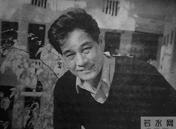 真没想到 我们喜爱的这位硬派男星 竟是戴望舒的女婿 其妻子也是演员