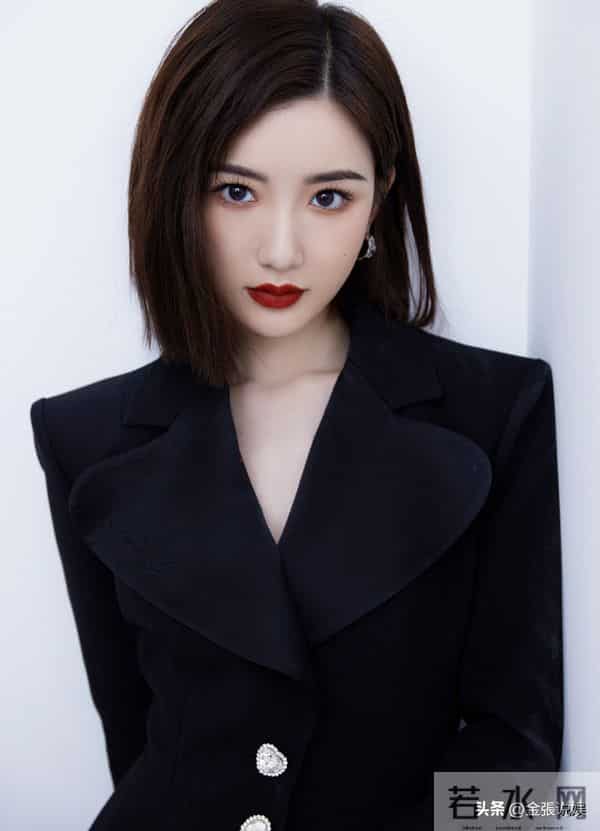 与陈晓闪婚领证传闻真相大白1个多月,毛晓彤近况曝出,并不意外