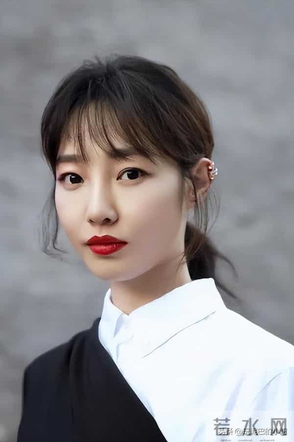 连爆2大行业瓜!大花回应只字不提影帝,阔太倒油导演,都不装了