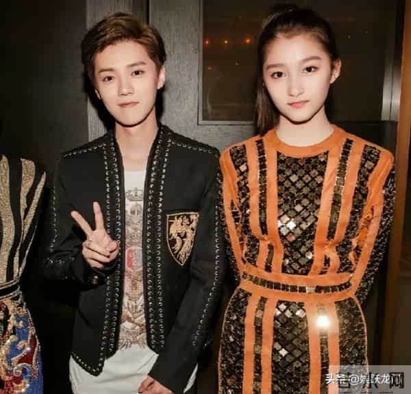 分手传闻成磨刀石!关晓彤官宣年度大奖,事业逆袭获得全网祝福!