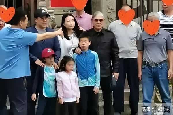 结婚13年，郭晶晶再次迎来喜讯，霍震霆的话再一次得到印证