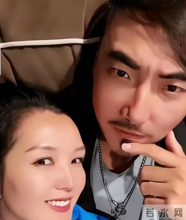 38岁何洁想不到,自己的二婚丈夫刁磊,已经开始为她"争光"了!