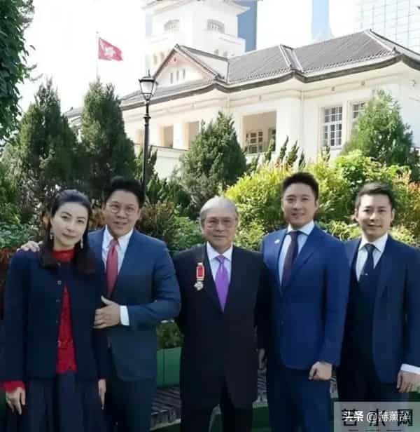 陪睡陪玩只是冰山一角！王晶向太揭黑幕，才懂霍家为何不娶章子怡