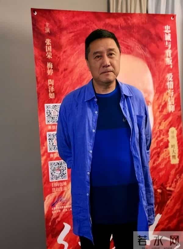 为了梅婷,抛弃患难与共的发妻,67岁孤身一人的叶大鹰可曾后悔?