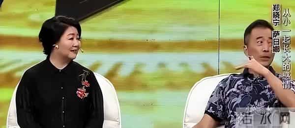 著名演员郑晓宁:曾为爱离婚,49岁再婚娶小娇妻,50岁终当爹