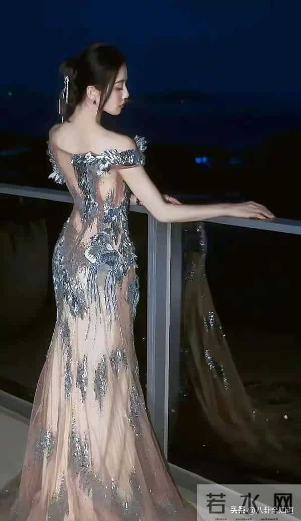 刘诗诗为什么要穿这么大胆性感的透视装?这合适吗