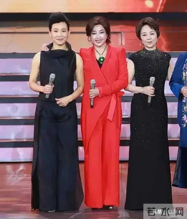 张瑜现状：66岁无儿无女，一人独居，与71岁前夫张建亚处境差别大