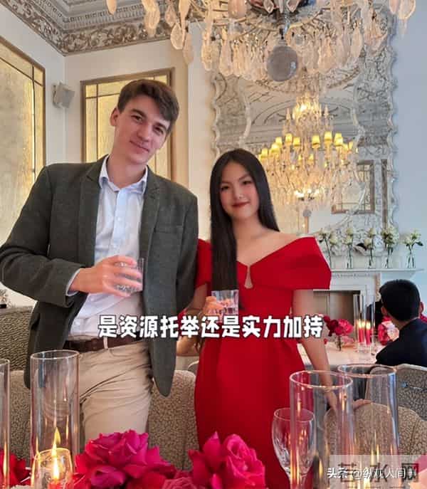 李湘在机场因身材问题被怼到“黑脸”，翻出十年前瘦照反击，好美