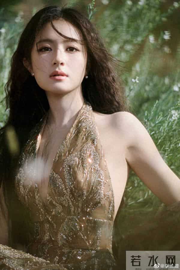 李兰迪，长开了，也长大了