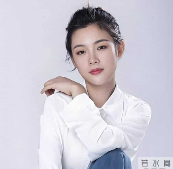 不到7天时间，人民日报4次点名陈丽君，何赛飞那句话终于有人信了