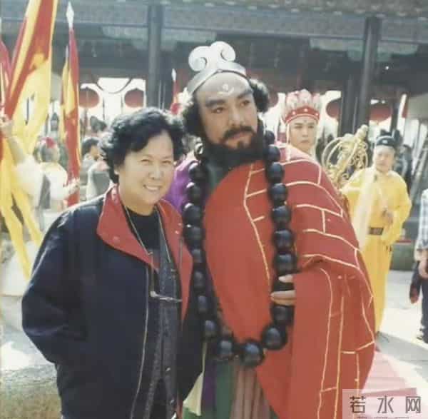 刘大刚追悼会已结束,六小龄童助理称他不希望惊动太多人