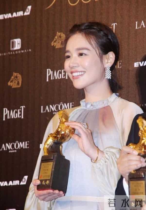 28岁得影后，却因与“渣男”分手而抑郁五年，马思纯如今怎样了