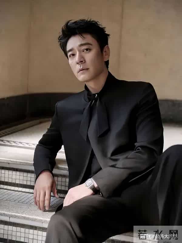 李光洁：娶过郝蕾，爱过王珞丹，负了殷桃，和小12岁的她修成正果