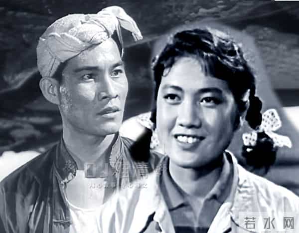 真没想到 我们喜爱的这位硬派男星 竟是戴望舒的女婿 其妻子也是演员