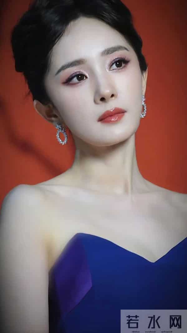 定格杨幂美得一瞬间