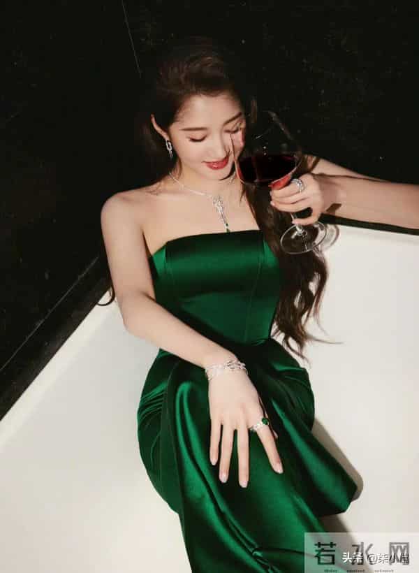 关晓彤|这逆天的大长腿