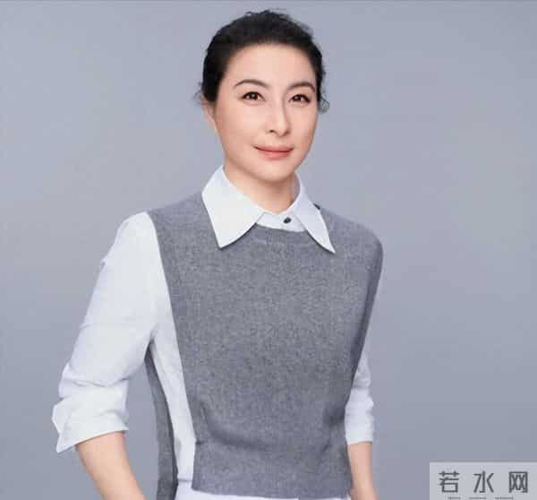 44岁郭晶晶再传喜讯!官媒发文,新身份曝光,霍震霆当年说的没错