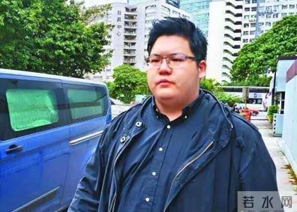 向太曝何超琼给她道歉，澄清向佐欠债一事，他“人傻钱多”总被骗