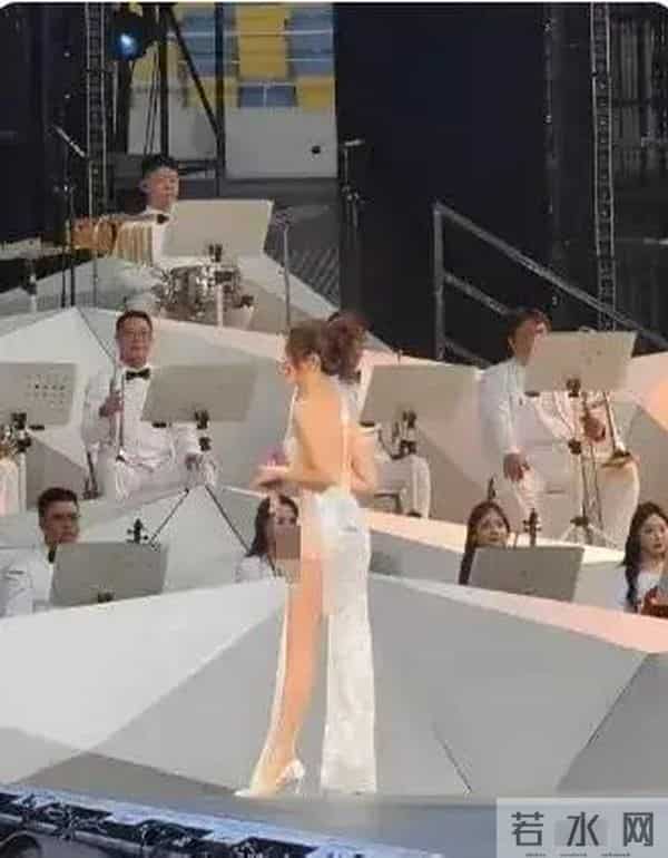 莫文蔚演唱会，到这个年纪了，感觉没有这个必要了吧！