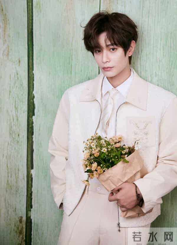 11.6娱乐瓜：杨紫 易烊千玺 李现 迪丽热巴 孟子义 罗云熙 丁禹兮 韩东君