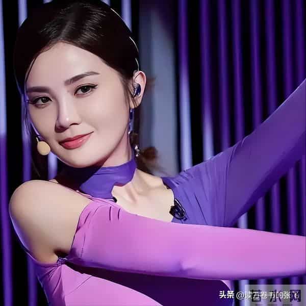 恭喜！香港知名女星蔡卓妍迎来新恋情，和小10岁健身教练正在热恋