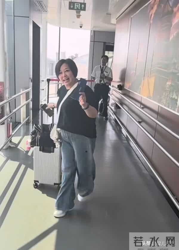 二哈连发3个视频证明自己过得好 姑姑愿带瑾汐散心 姑姑家是豪宅