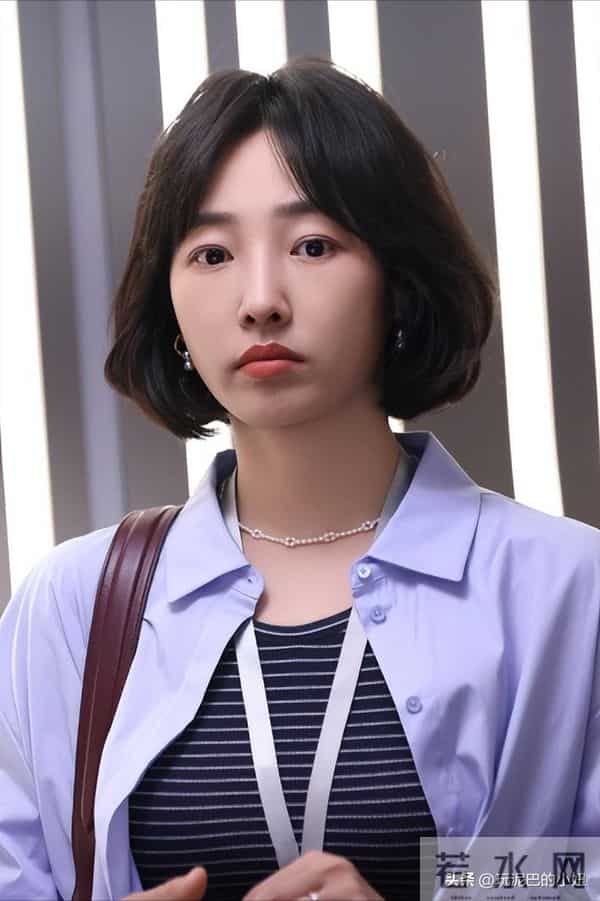 连爆2大行业瓜!大花回应只字不提影帝,阔太倒油导演,都不装了