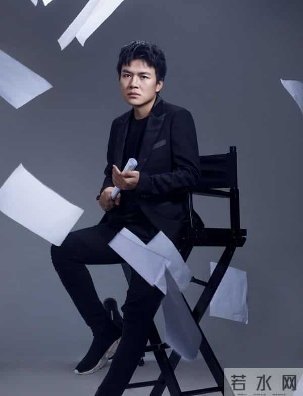 人民日报“点名”刚1个月，宋佳因一个举动，再令所有人刮目相看