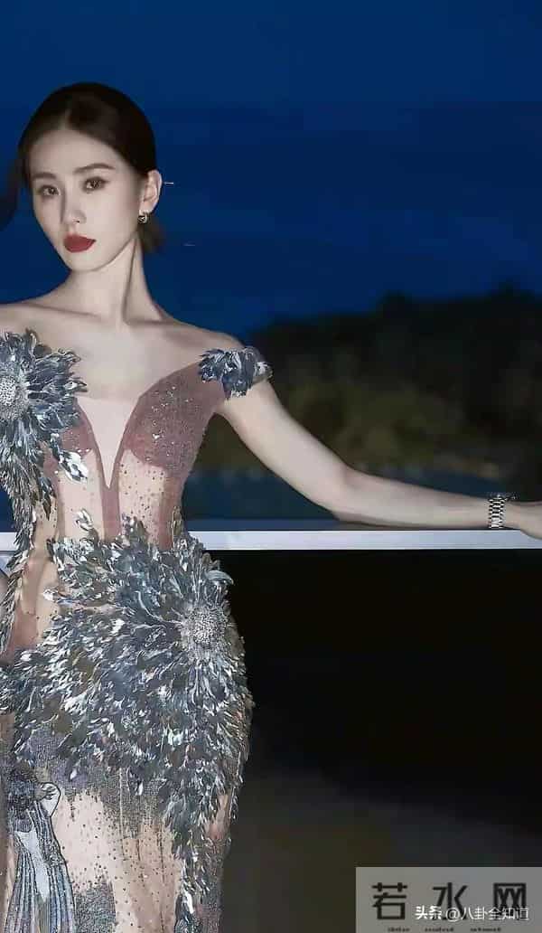 刘诗诗为什么要穿这么大胆性感的透视装?这合适吗
