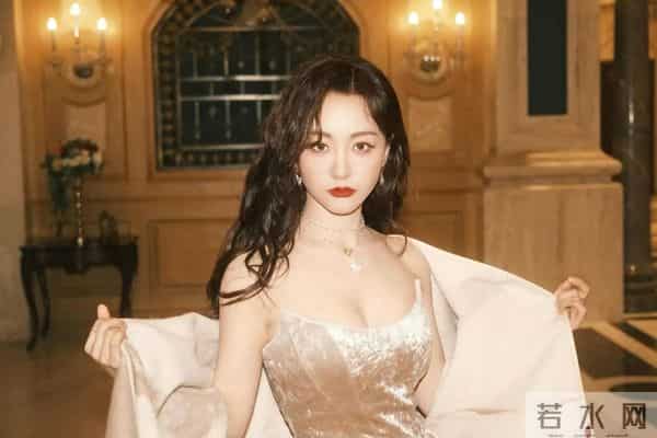 杨蓉真是性感啊！