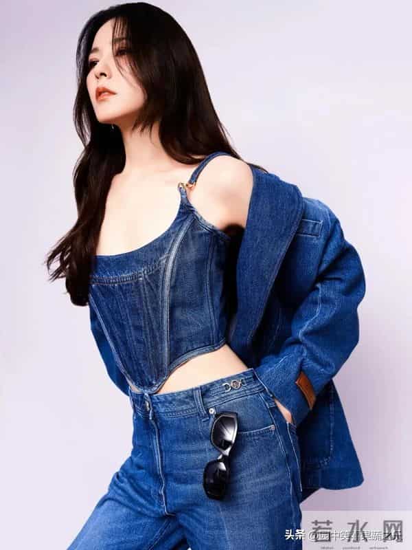 白月光女神:曾黎