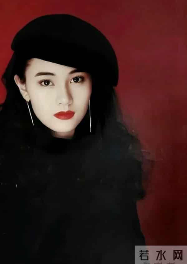 李嘉欣漂不漂亮都有争议?有眼睛的都看得出吧!(附多图)