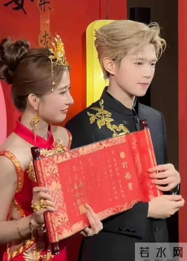 太突然！鹿哈官宣领证，3个月前已订婚，全网恭喜，终于等到这天