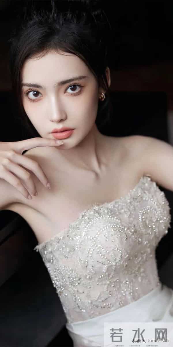 北京舞蹈学院校花 天鹅颈女神赵夕汐 阿娇与梁洛施结合体 又美又温婉