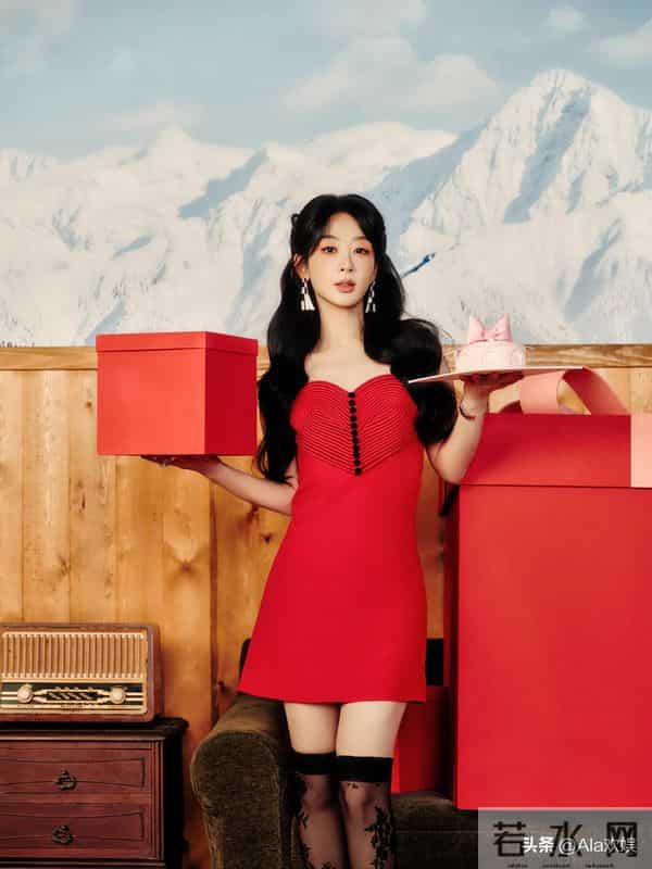 杨紫今日生日大片,丝袜美女,红裙黑丝,红运随心