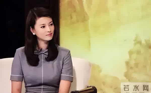 前央视主持刘芳菲现状,俩富豪前任全都判死刑,如今她满眼空洞