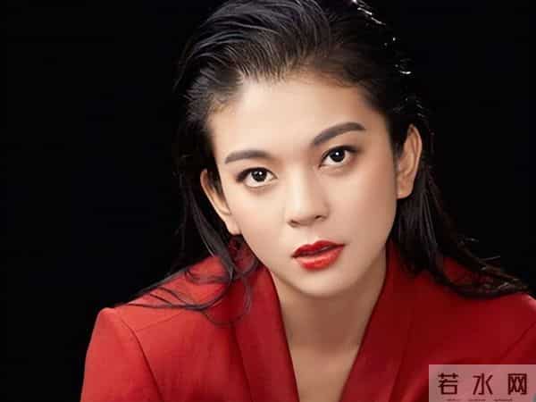 仅7天就曝出5大瓜!官宣离婚、承认插足、一线女星被抓,全是大瓜