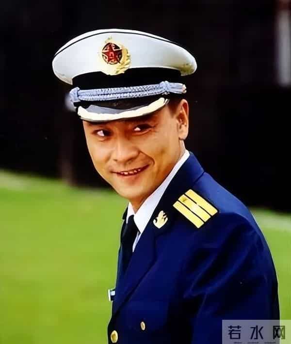 演员罗钢:娶小23岁郝蕾,助娇妻战胜家族遗传病,48岁喜得一子!