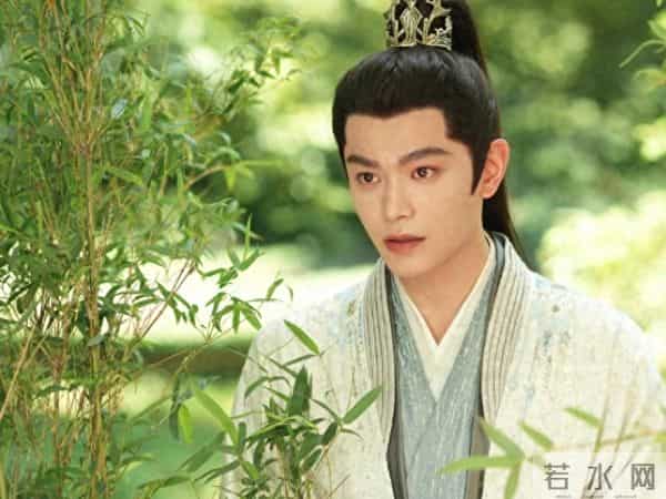 娱乐圈太现实，曾经的“爆剧”男主，在《山河枕》给丁禹兮当配角