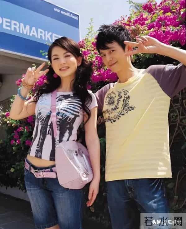 李湘气得翻出了自己瘦的时照片,她说:我只是胖了的,又不是丑