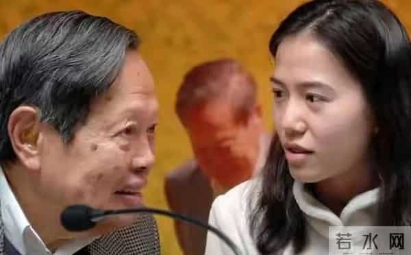 杨振宁远行，翁帆同窗忆：21年婚姻，真相比遗产争议暖
