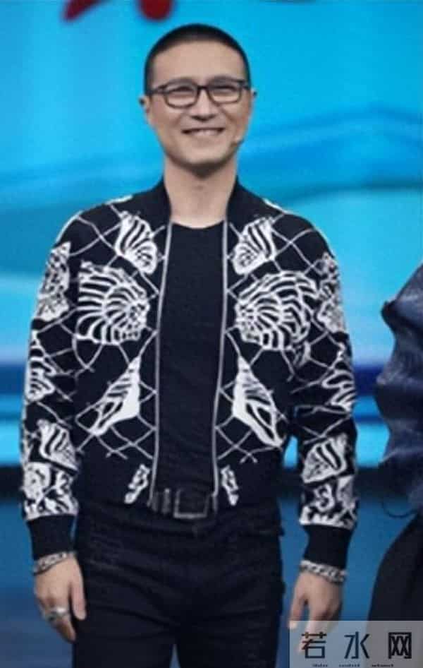 离婚两年后,再看汪峰章子怡现状,才发现他们根本就不是一路人