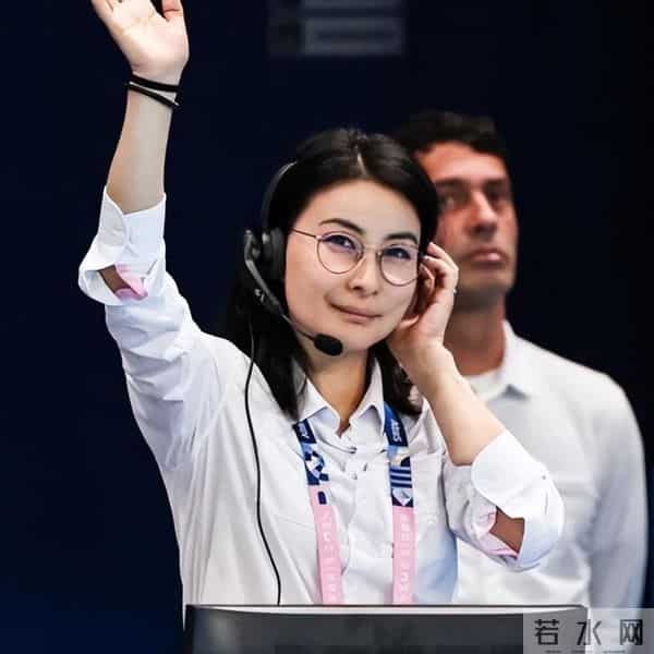 44岁郭晶晶再传喜讯!官媒发文,新身份曝光,霍震霆当年说的没错